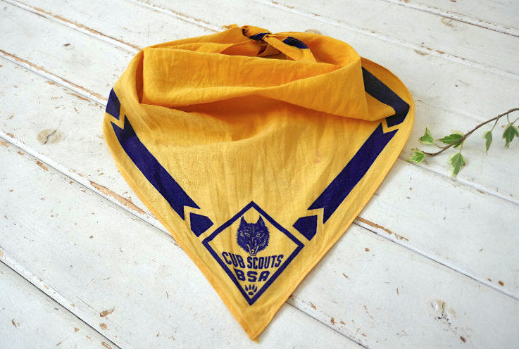 CUB SCOUTS BSA カブスカウト ボーイスカウト オオカミ イエロー 三角 60's ヴィンテージ バンダナ