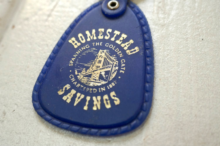 1887's HOMESTEAD SAVINGS 銀行 ゲートブリッジ アドバタイジング ヴィンテージ デッドストック キーホルダー USA