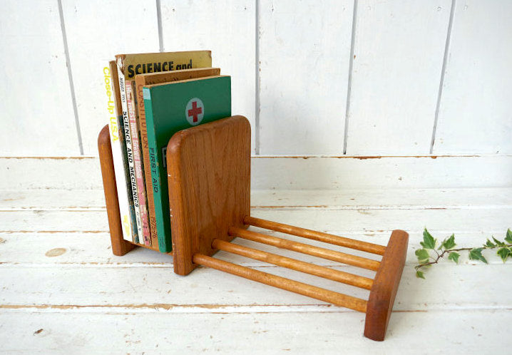 ミッドセンチュリー 木製 無垢 仕切りスライド式  ヴィンテージ ブックスタンド 本立て ブックエンド  USA