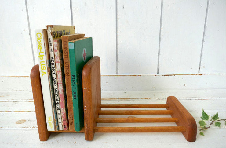 ミッドセンチュリー 木製 無垢 仕切りスライド式  ヴィンテージ ブックスタンド 本立て ブックエンド  USA