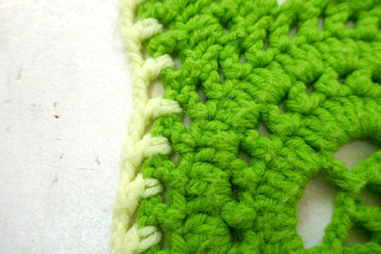 レトロポップ 半円形 模様編み 手編み ニット フリンジ付き ヴィンテージ ブランケット グラニーブランケット ひざ掛け 大判 USA