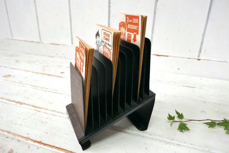 HUNTLIT-NING ウッド柄 メタル製 インダストリアル 10列 ヴィンテージ 書類スタンド ファイルスタンド カードホルダー USA