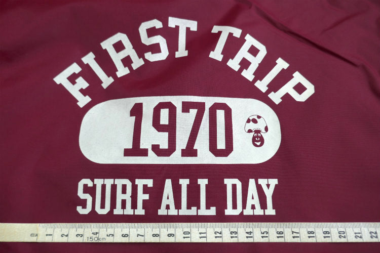 First Trip Surf All Day ファーストトリップ カレッジロゴ コーチジャケット バーガンディ オリジナル 裏地付 Lサイズ