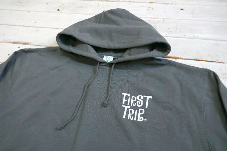 First Trip ファーストトリップ スマイル＆キノコ 60's デザイン ストーングリーン オリジナル プルオーバー パーカー フーディー