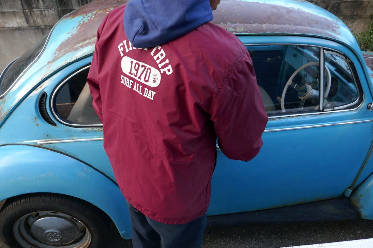 First Trip Surf All Day ファーストトリップ カレッジロゴ コーチジャケット バーガンディ オリジナル 裏地付 Lサイズ