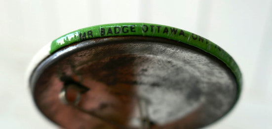 B.C.'s Quest For Tires クエスト・フォー・タイヤ  ヴィンテージ 缶バッジ 1980年代　漫画 コンピューターゲーム 1983 Apple II