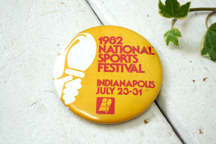 1982 NATIONAL SPORTS FESTIVAL INDIANAPOLIS インディアナポリス スポーツフェスティバル 記念品 ヴィンテージ・缶バッジ