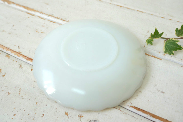 Fire King ファイヤーキング シェル ゴールドリム ホワイト 70's ヴィンテージ カップ&ソーサー 食器 USA