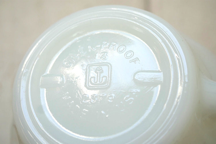 Fire King ファイヤーキング シェル ゴールドリム ホワイト 70's ヴィンテージ カップ&ソーサー 食器 USA