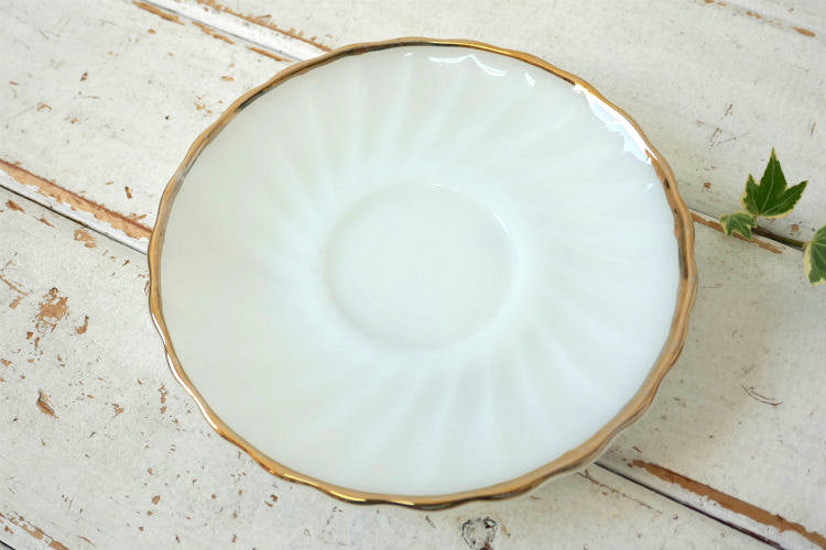 Fire King ファイヤーキング シェル ゴールドリム ホワイト 70's ヴィンテージ カップ&ソーサー 食器 USA Ⅱ