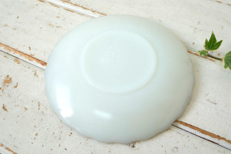 Fire King ファイヤーキング シェル ゴールドリム ホワイト 70's ヴィンテージ カップ&ソーサー 食器 USA Ⅱ