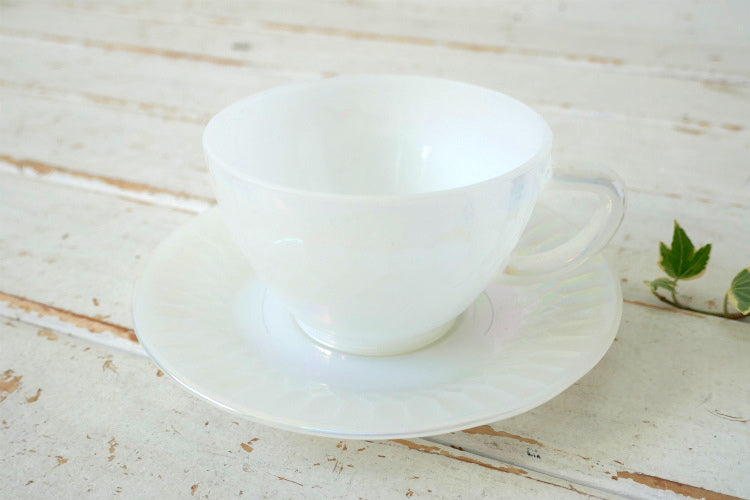 フェデラル FEDERAL GLASS オーロラ ムーングロー ホワイトミルクガラス 60's ヴィンテージ カップ&ソーサー 食器 USA Ⅰ
