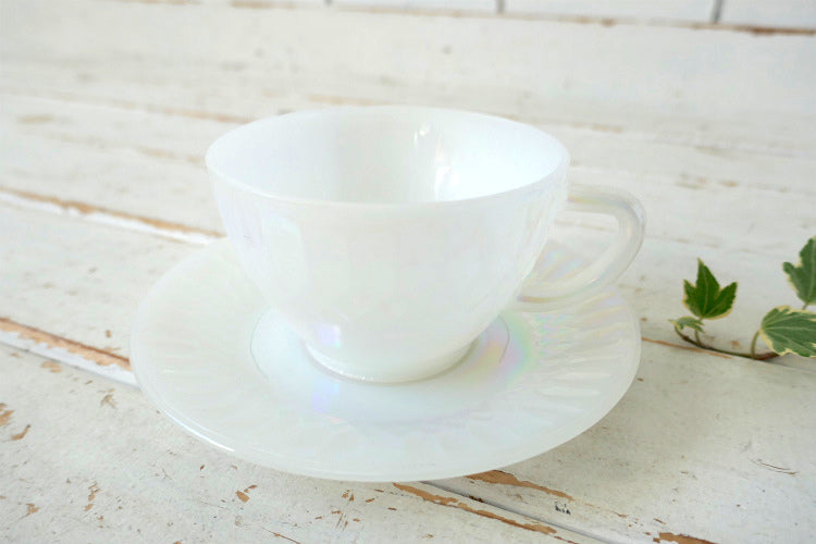 フェデラル FEDERAL GLASS オーロラ ムーングロー ホワイトミルクガラス 60's ヴィンテージ カップ&ソーサー 食器 USA Ⅱ