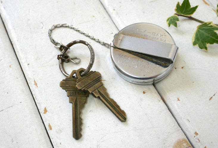 Key Bak West Coast Chain 鍵2付き メタル製 クリップ式 ヴィンテージ キーリール  キーチェーン 50㎝ USA