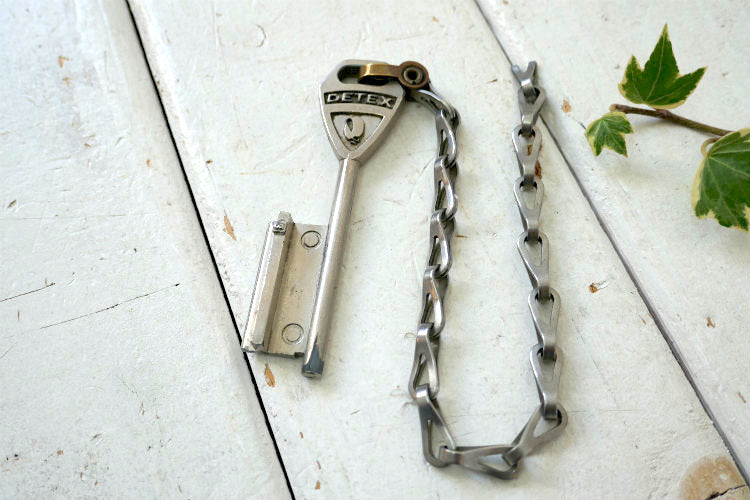DETEX #3 ウォッチクロック用 メタル製 チェーン付き ヴィンテージ 鍵 Key オールドキー USA