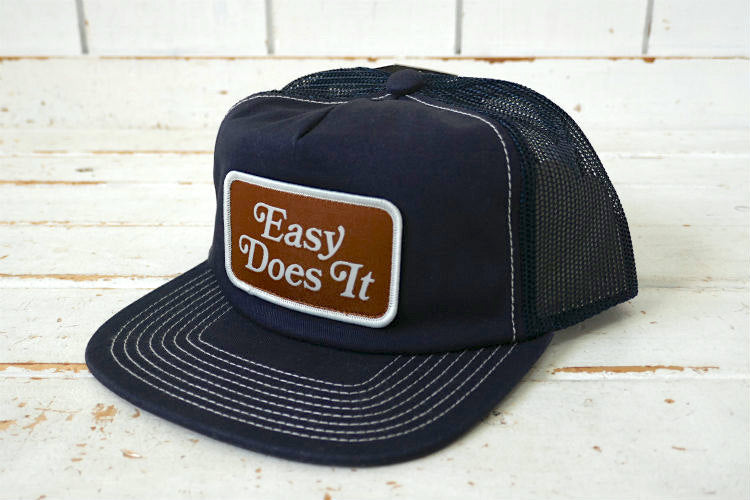 Katin ケイティン Easy Dose It カリフォルニア サーフショップ ネイビー キャップ トラッカーハット メッシュキャップ タイド表付き