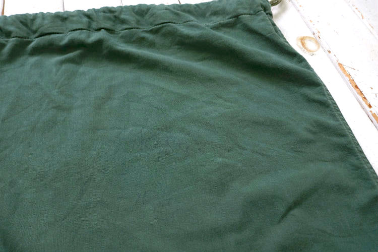 Barracks Bag 米軍 ミリタリー NSN 8465-00-530-3692 カーキ色 コットン製 ヴィンテージ ランドリーバッグ 布袋 USA