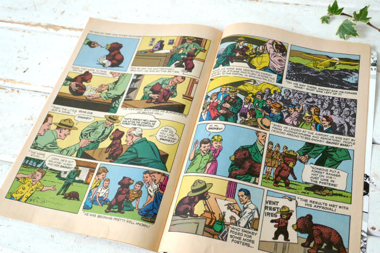 スモーキーベア 60's THE TRUE STORY OF SMOKEY BEAR クマ キャラクター ヴィンテージ コミック 絵本 USA