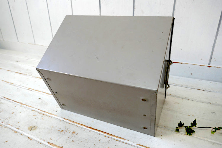 USA メタル製 ヴィンテージ 書類ケース 書類バスケット ファイルケース インダストリアル 工業系 ベージュグレー　