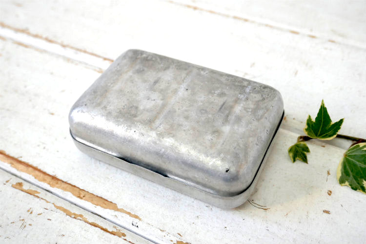1950y Soap アルミ製 トラベル用  ヴィンテージ ソープケース 石鹸入れ 石鹸ケース 石鹸箱 USA