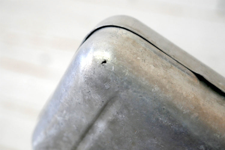 1950y Soap アルミ製 トラベル用  ヴィンテージ ソープケース 石鹸入れ 石鹸ケース 石鹸箱 USA