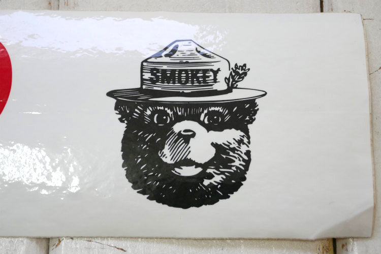 I LOVE ❤️ SMOKEY BEAR  スモーキーベア ヴィンテージ ステッカー クマ シール USA アメ車 バンパーステッカー