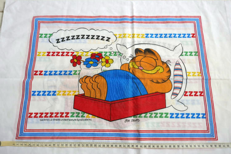 ガーフィールド Garfield アメコミ ZZZ 夢の中 ビンテージ USED ピローケース 枕カバー USA