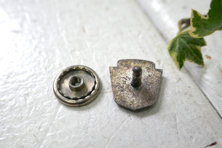 FORD フォード 1950〜1960y ヴィンテージ  OLD ピンボタン アクセサリー USA ピンバッジ 小物
