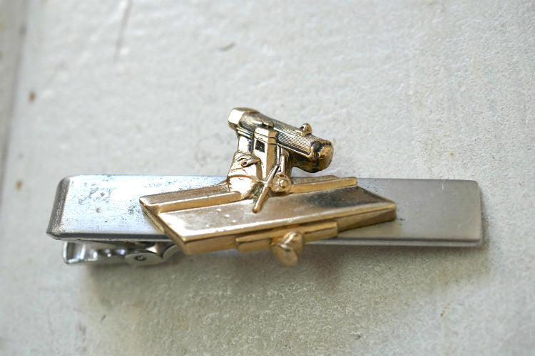 1960y USA ラジアルアームソー 大工道具 工具 モチーフ ヴィンテージ タイピン アクセサリー 小物