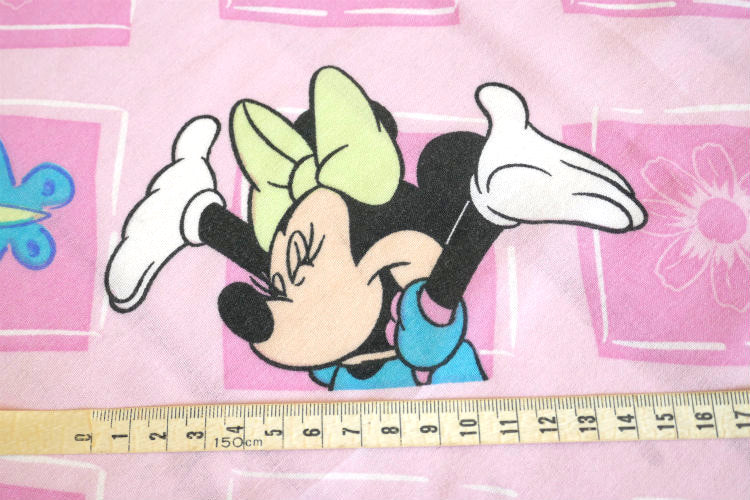 Disney ミニーマウス 蝶々 ハート フラワー ピンク パネル柄 ヴィンテージ ユーズドシーツ(フラットタイプ) USA