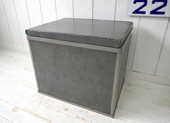 EUREKA Roto-Matic Swivel Top Cleaner ヴィンテージ ボックス 収納ケース ベンチ USA