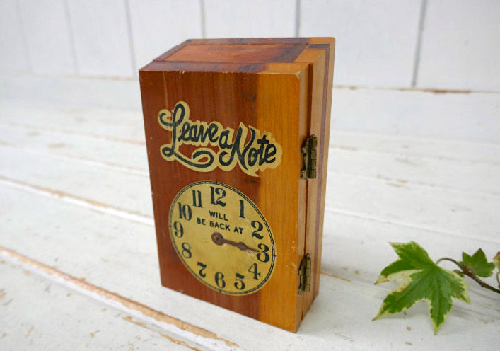 1960y Leave a Note カリフォルニア スーベニア品 Will Be Back 〜時に戻ります 時計 木製 ヴィンテージ クロックサイン メモボックス USA