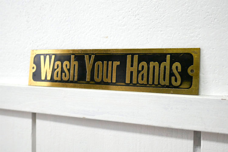 Wash Your Hands 手を洗いましょう 真鍮製 ヴィンテージ  サインプレート 看板  USA