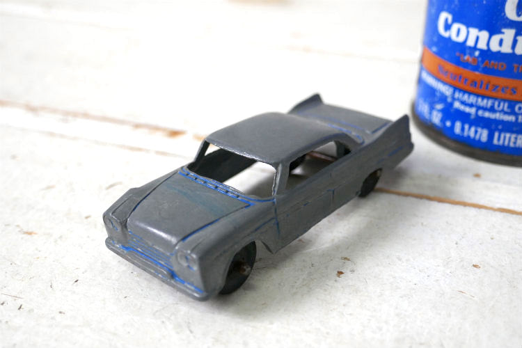 1957y TOOTSIE TOY PLYMOUTH プリムス フューリー 2ドア セダン ヴィンテージ ダイキャスト ミニカー メタルカー 自動車 アメ車 玩具