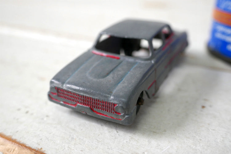 1960y TOOTSIETOY フォード ファルコン FORD FALCON ヴィンテージ ダイキャスト ミニカー メタルカー アメ車