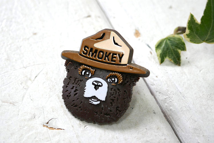 SMOKEY BEAR スモーキーベア ヴィンテージ ピンバッジ 熊 クマ USA 森林火災防止 キャラクター