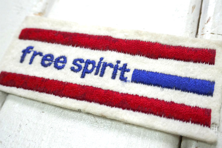 Free spirit フリースピリット 自由な魂 1970y ヴィンテージ ワッペン 刺繍 シアーズ ノベルティ 自転車 パッチ USA デッドストック トリコロール