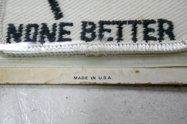 星条旗 フラッグ アメリカよりよい国はない! メッセージ付き ヴィンテージ ワッペン 刺繍 USA デッドストック