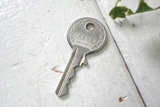 ABUS Germany ドイツ製 ヴィンテージ KEY キー 鍵 小物