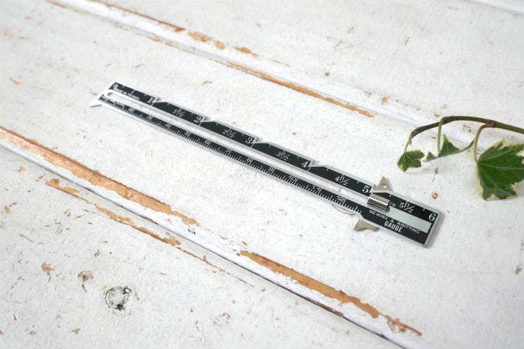 SEWING&KNITTING GAUGE ソーイング＆ニットゲージ スライド式マーカー付き 裁縫 服飾 デザイン ヴィンテージ　ルーラー　定規　物さし