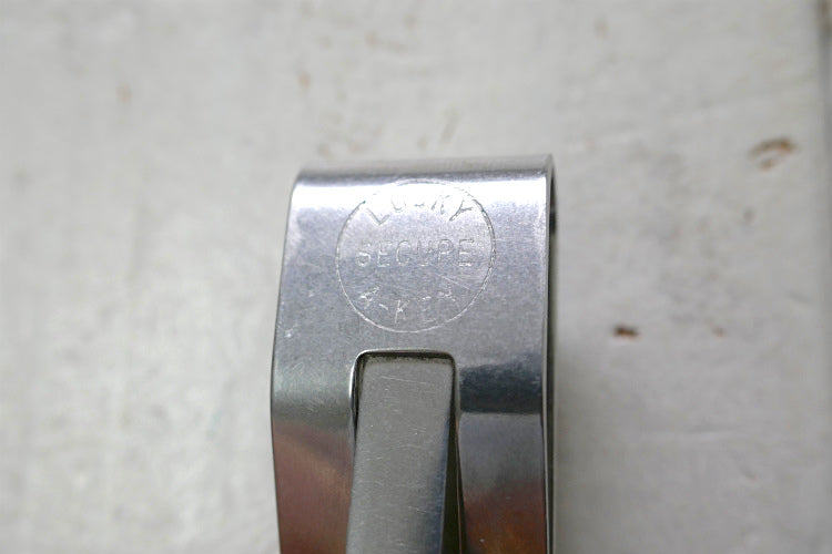ラッキーライン LUCKY A-KEY SECURE ベルト装着型 キーホルダー　ヴィンテージ 鍵キー２本付き
