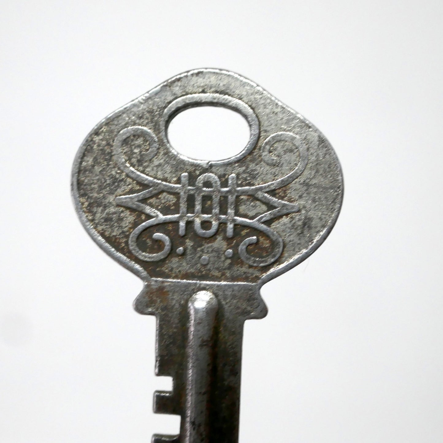 アール・ヌーヴォー 幾何学模様 デザイン 307F ヴィンテージ キー Key 鍵 USA