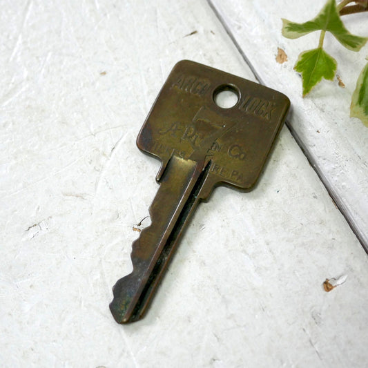 ARCO LOCK 7 Key キー YY1596 真鍮製 OLD 鍵 A Rifkin Co アメリカン ビンテージ MADE IN USA