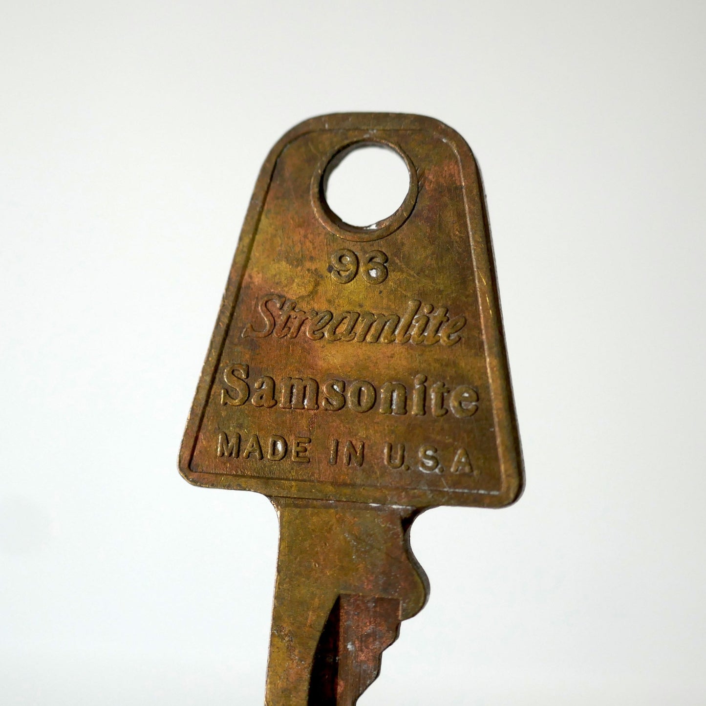 1950y サムソナイト Samsonite 96 トランク＆スーツケースブランド ヴィンテージ 真鍮 KEY 鍵 OLD キー USA デンバー デトロイト