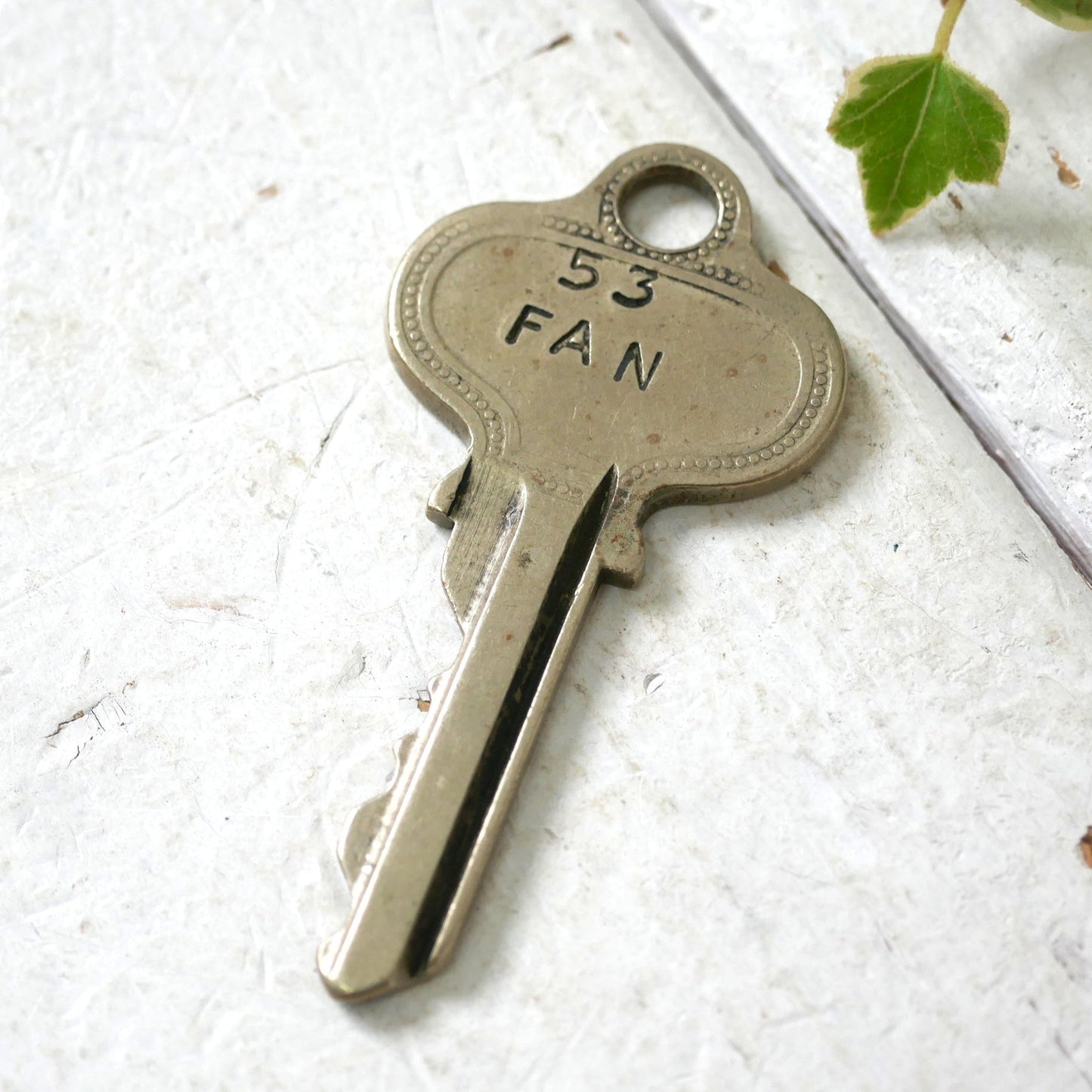 Russwin Key 53 FAN ヴィンテージ 鍵 キー アクセサリー ナンバー MADE IN USA