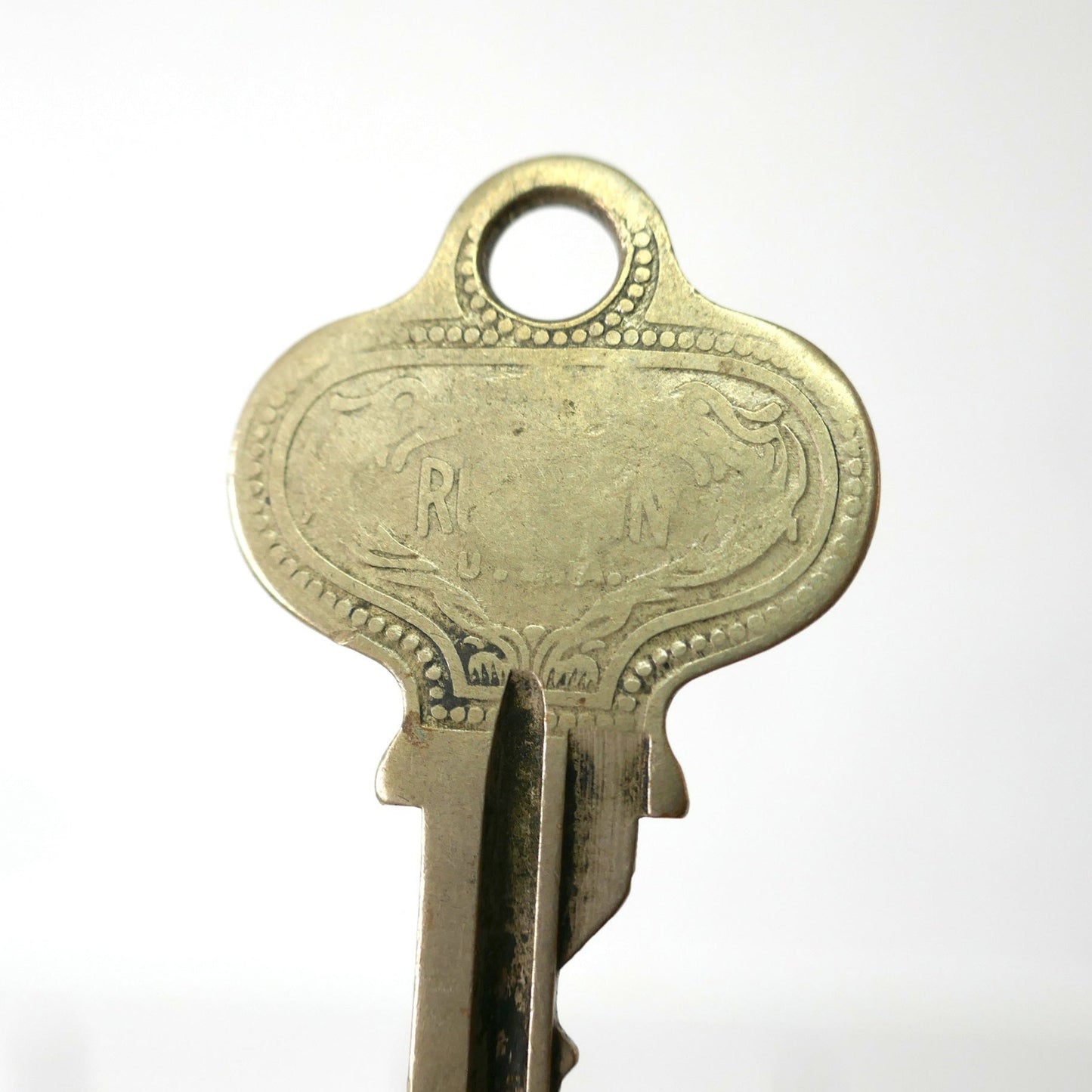 Russwin Key 53 FAN ヴィンテージ 鍵 キー アクセサリー ナンバー MADE IN USA