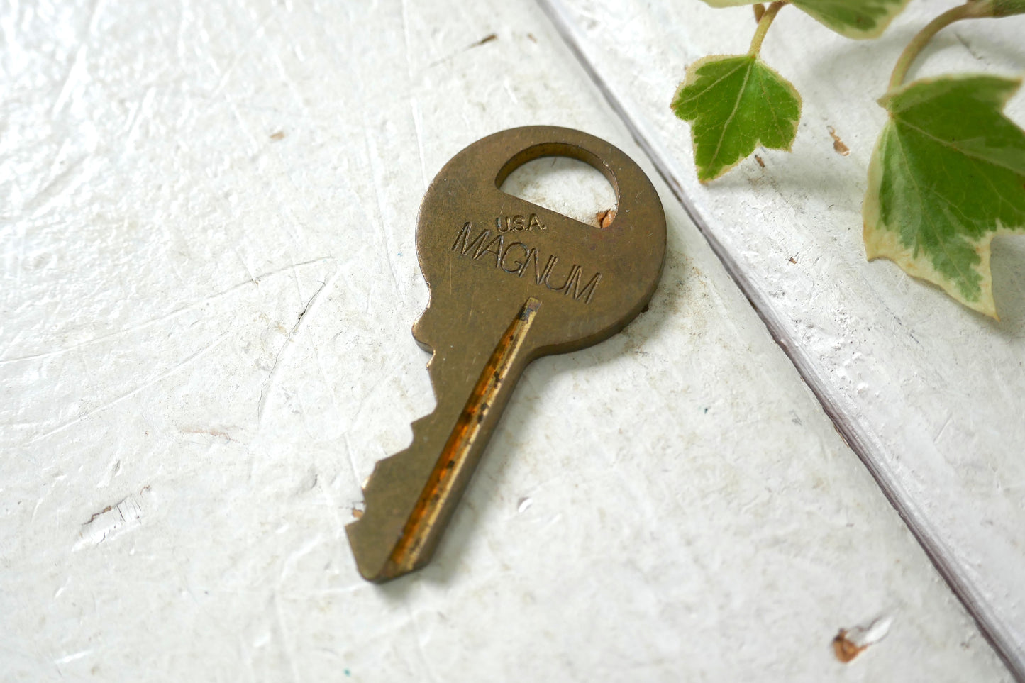 USA MAGUNUM  マグナム 真鍮製　Key ヴィンテージ 古鍵 鍵 キー MADE IN USA