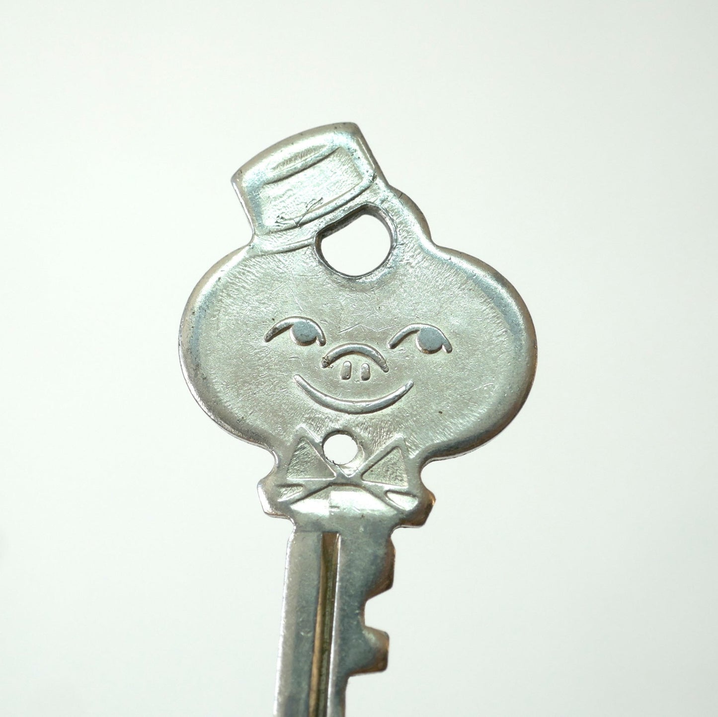 AMERICAN TOURISTER アメリカンツーリスター 1970y ベルボーイ USA キャラクター トランク スーツケース ヴィンテージ キー 鍵