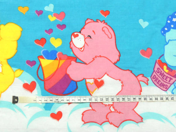 【ケアベア】Care Bears・ラブリー・ハート&レインボー柄・ユーズドシーツ(フラットタイプ)