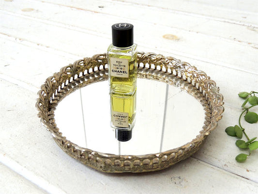 フラワーモチーフ・ラウンド・壁掛け アンティーク・ミラートレイ 鏡 ジュエリートレイ アクセサリー